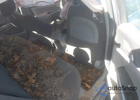 2010 Honda Accord 2.4 Ex z USA, uszkodzony, nr VIN 1HGCP2F77AA091175